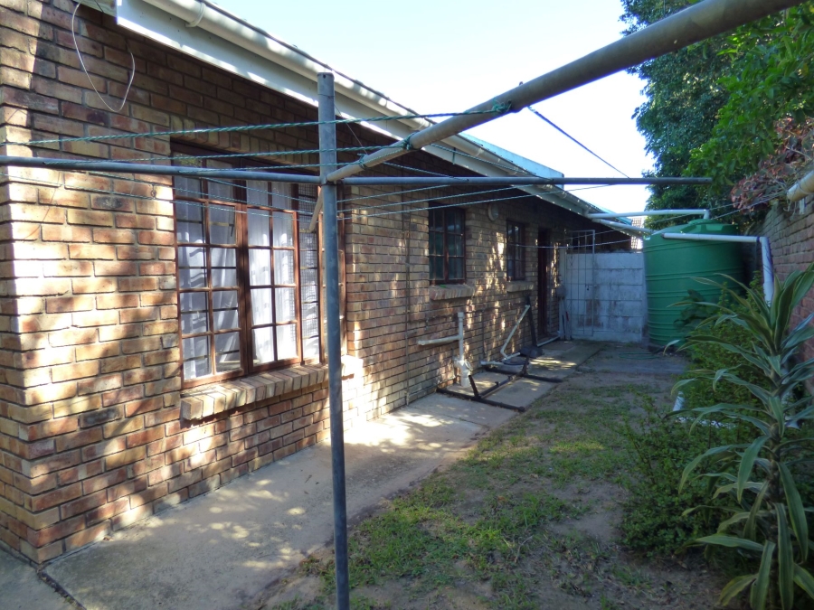 4 Bedroom Property for Sale in West Bank Eastern Cape